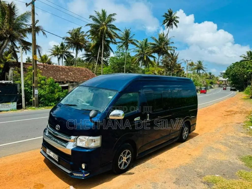 Toyota KDH High Roof 2007 Van (Used)