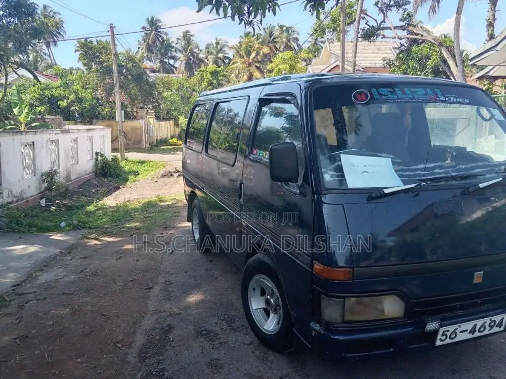 Isuzu Fargo 1985 Van (Used)