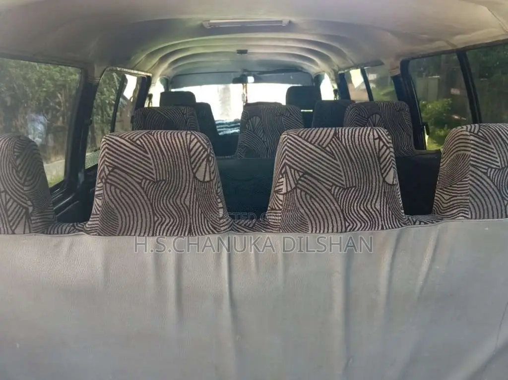 Isuzu Fargo 1985 Van (Used)