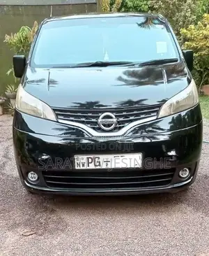 Nissan NV200 2013 Van (Used)