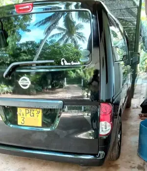 Nissan NV200 2013 Van (Used)