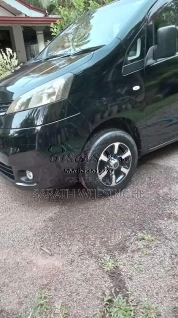 Nissan NV200 2013 Van (Used)
