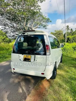 Toyota Townace Noah Kr42 2001 Van (Used)