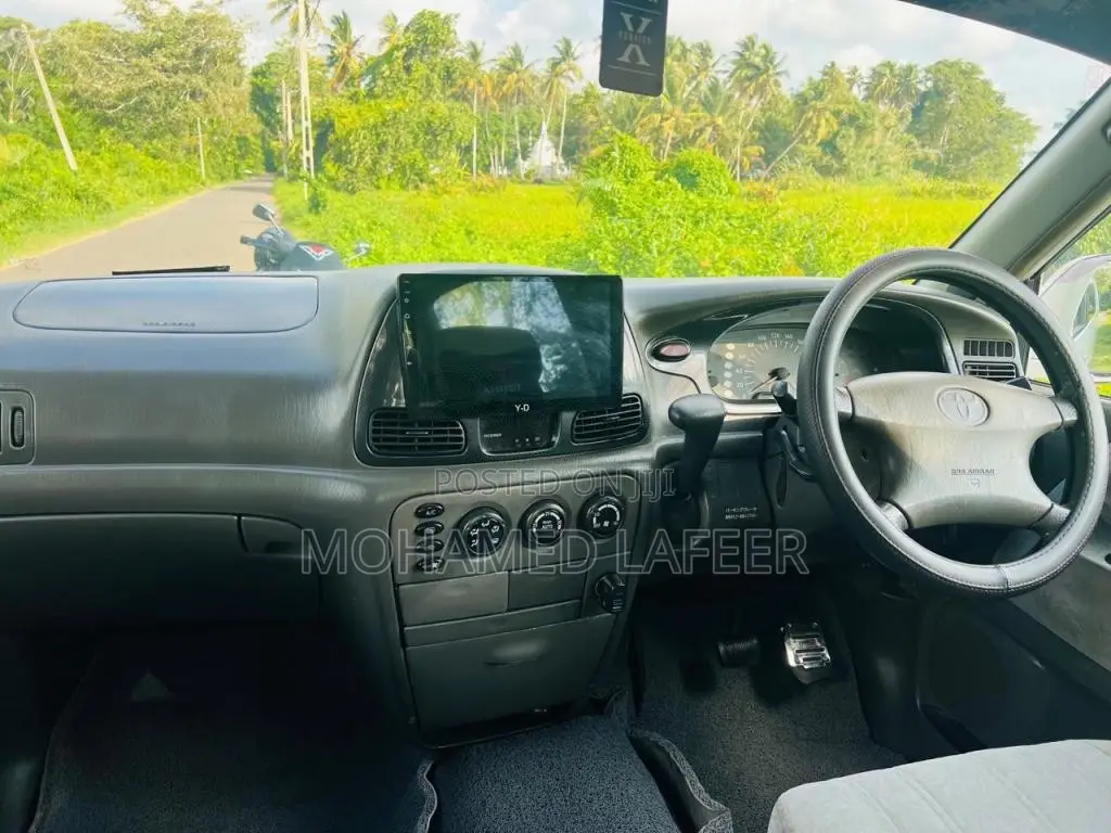 Toyota Townace Noah Kr42 2001 Van (Used)