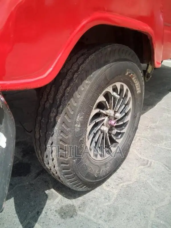 Bajaj RE 1999 Three Wheel (Used)