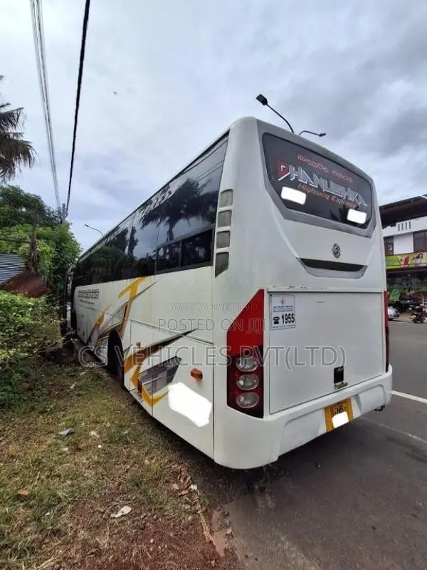 Ashok-Leyland Viking 2014 Bus (Used)