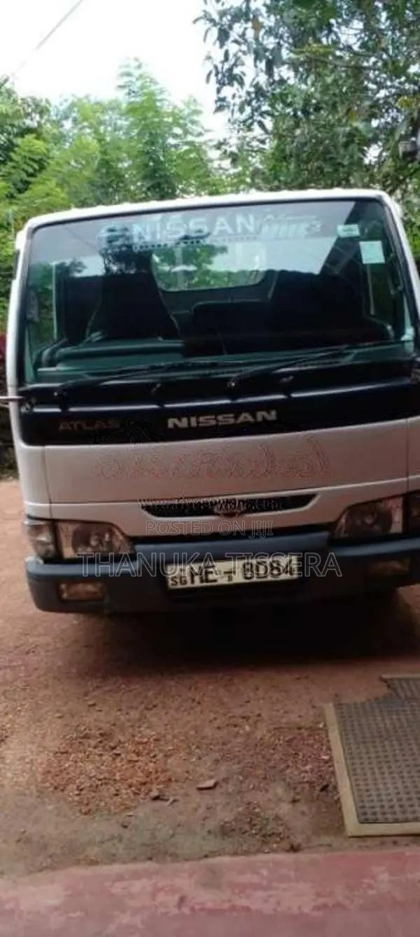 Nissan Atlas 1999 Lorry (Used)
