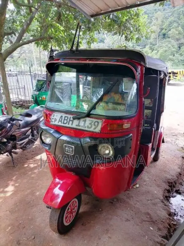 Bajaj RE 2015 Three Wheel (Used)