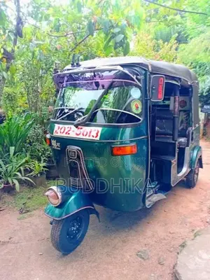 Bajaj 2 Stroke 1996 Three Wheel (Used)