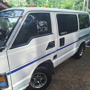 Toyota HIACE 1987 Van (Used)