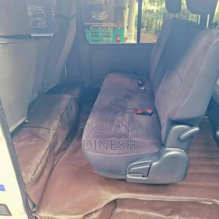 Toyota HIACE 1987 Van (Used)