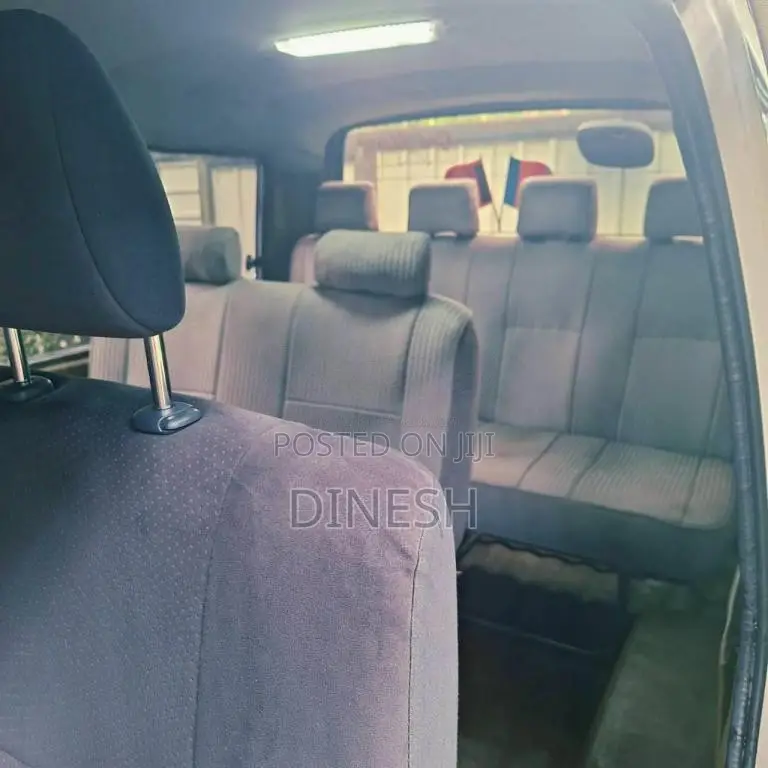 Toyota HIACE 1987 Van (Used)