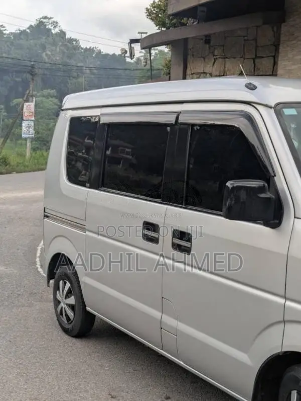Nissan Clippers DA64 2019 Van (Used)