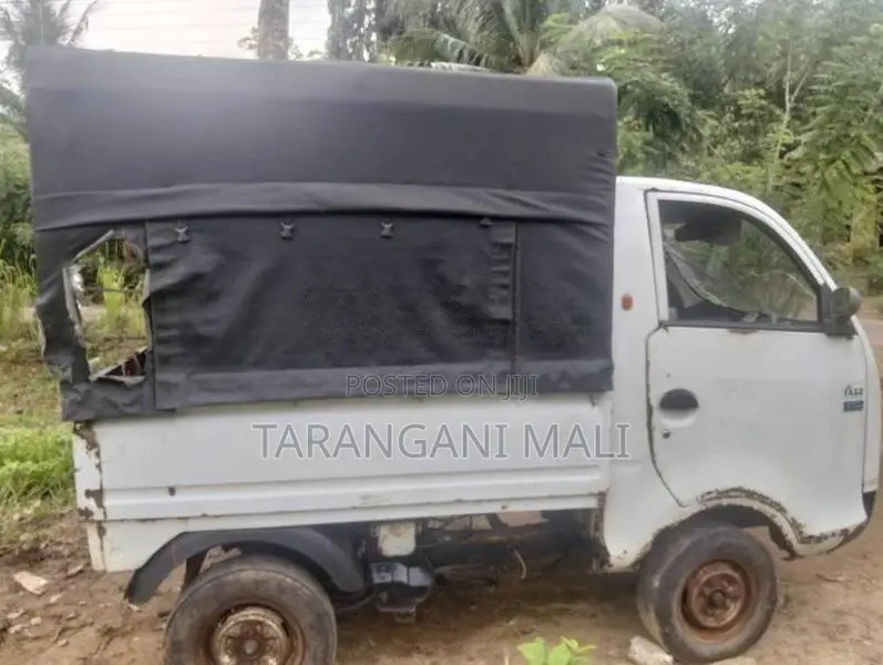 Tata Batti 2012 Lorry (Used)