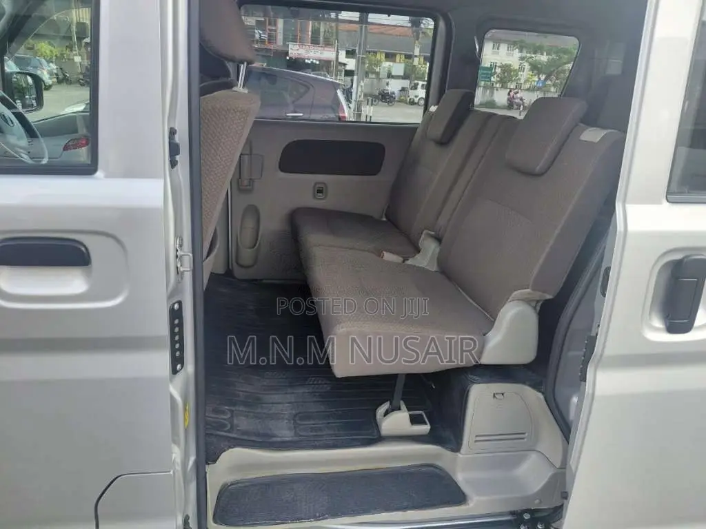 Nissan Clipper 2023 Van (Used)