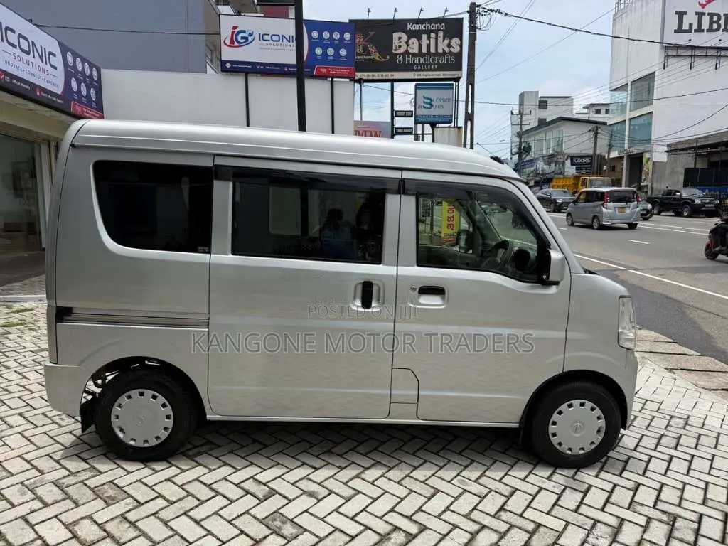 Nissan Clipper 2019 Van (Used)