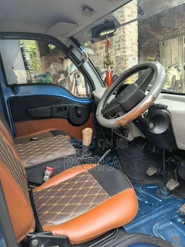 Tata Dimo Batta 2013 Lorry (Used)
