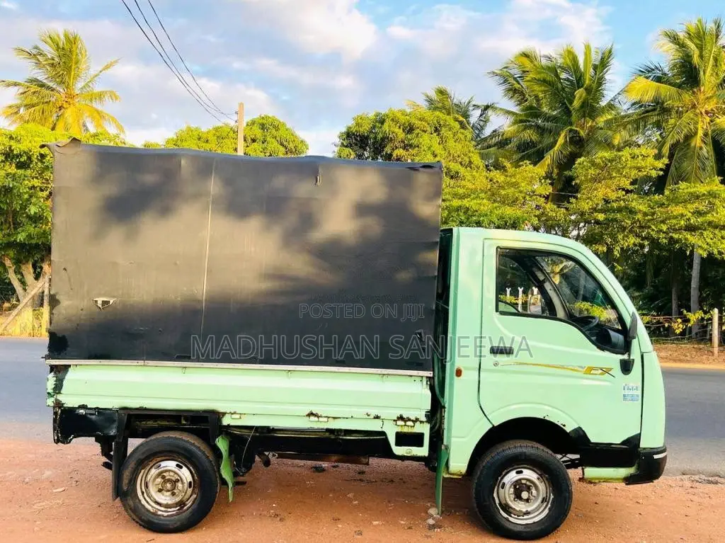 Tata Dimo Batta 2012 Lorry (Used)