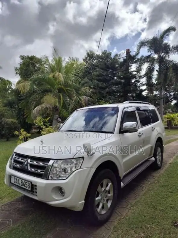 Mitsubishi Montero 2013 SUV (Used)