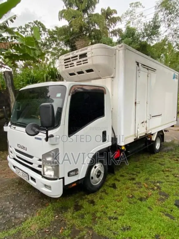 Isuzu Lorry Isuzu 2015 Lorry (Used)