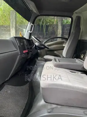 Isuzu Lorry Isuzu 2015 Lorry (Used)