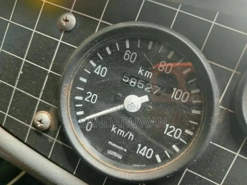 Mahindra Maxxi Truck 2012 Pickup (Used)