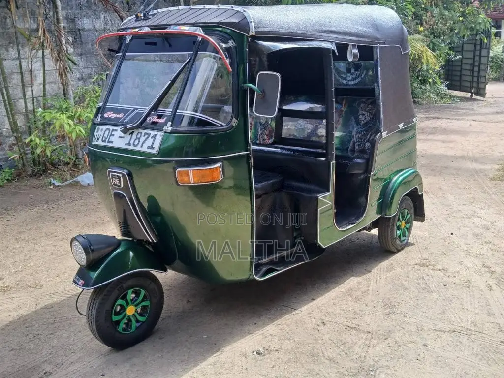 Bajaj 2 stroke 2006 Three Wheel (Used)