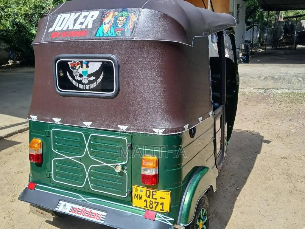 Bajaj 2 stroke 2006 Three Wheel (Used)