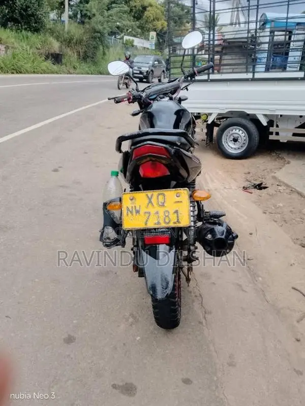 Yamaha Szx 2011 Motorbike (Used)
