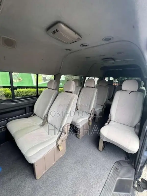 Micro Kdh 2013 Van (Used)