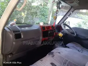 Mazda Brawny 1998 Van (Used)