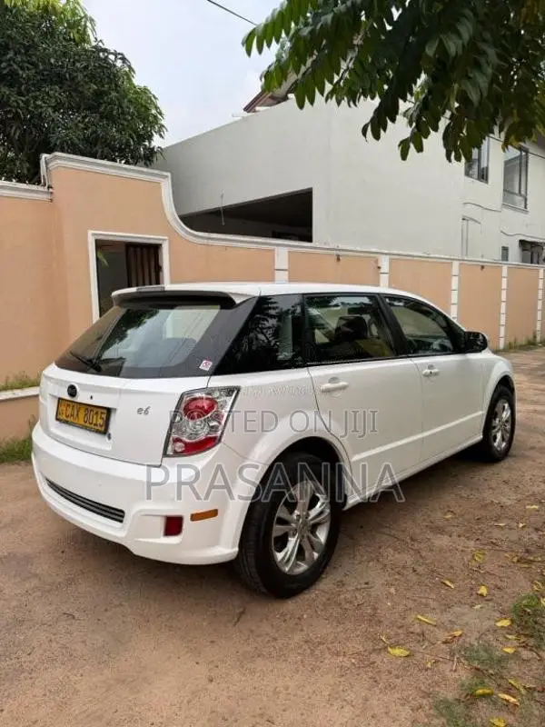 BYD E6 400km 2017 SUV (Used)