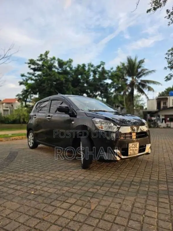 Daihatsu Mira 2017 Car (Used)