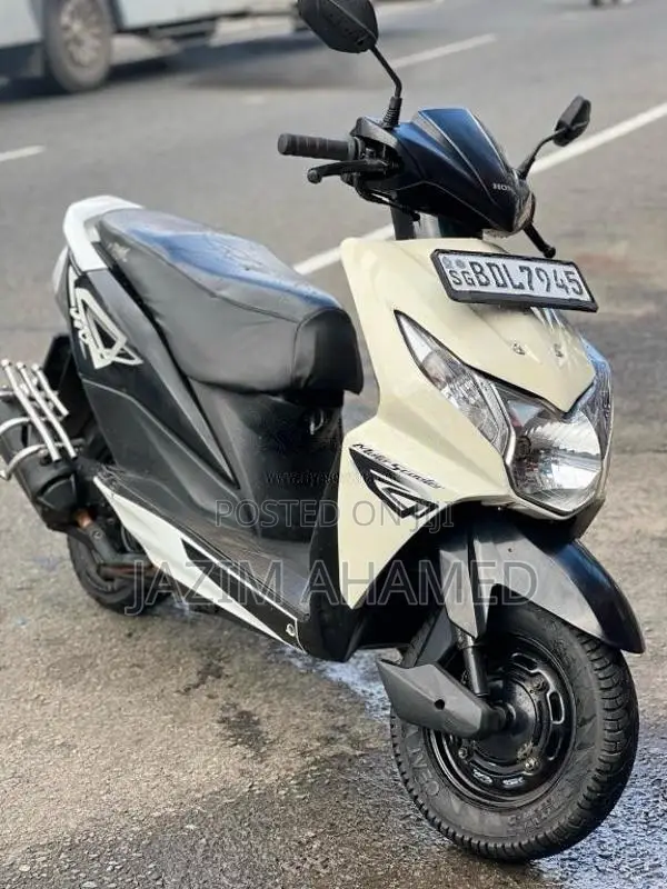 Honda Dio 2016 Motorbike (Used)