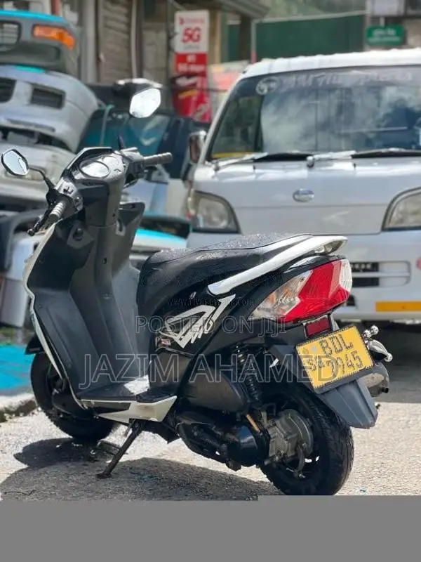 Honda Dio 2016 Motorbike (Used)