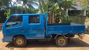 FAW CA1040K3RE3-1 2011 Crew Cab (Used)