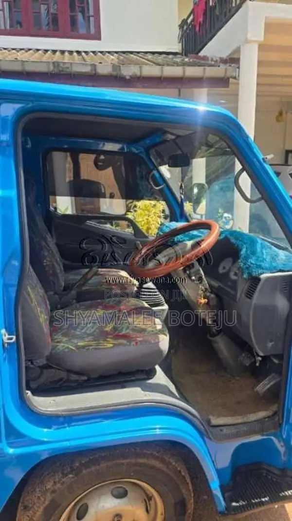 FAW CA1040K3RE3-1 2011 Crew Cab (Used)