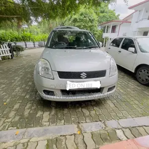 Suzuki Swift 2009 Car (Used)