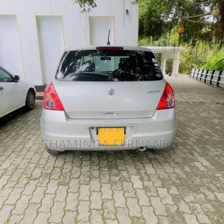 Suzuki Swift 2009 Car (Used)