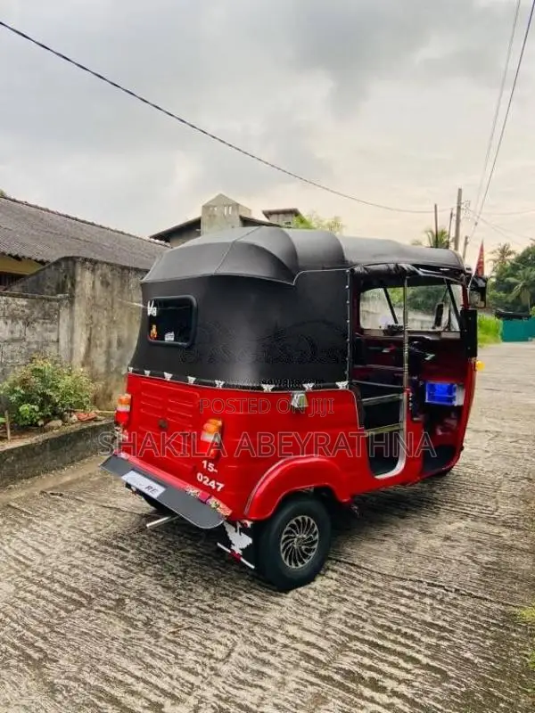 Bajaj RE 2 Stroke 1990 Three Wheel (Used)