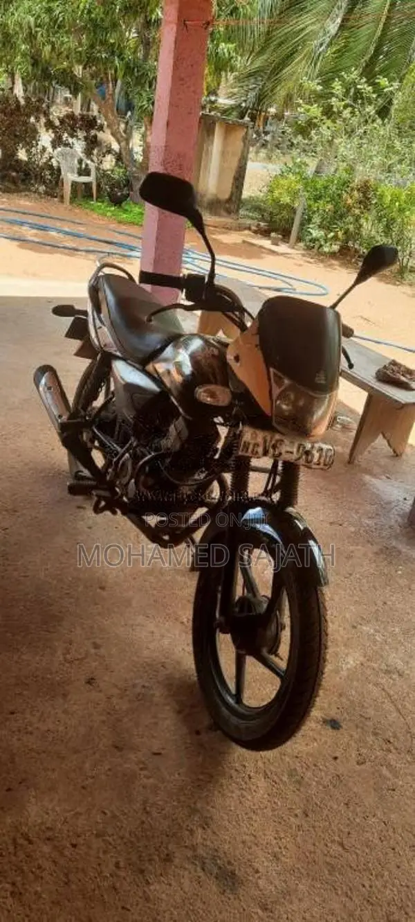 Bajaj Platina 2012 Motorbike (Used)
