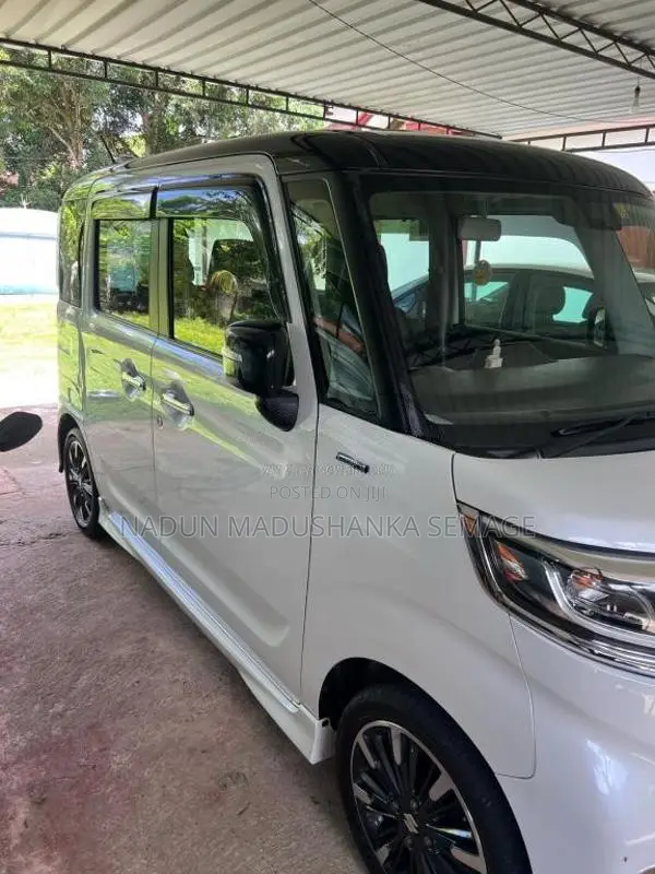 Suzuki Spacia 2017 Car (Used)
