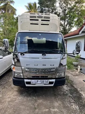 Mitsubishi Canter 2018 Lorry (Used)