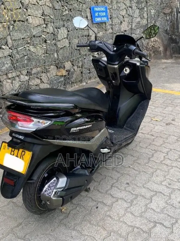 Suzuki BURGMAN 2020 Motorbike (Used)