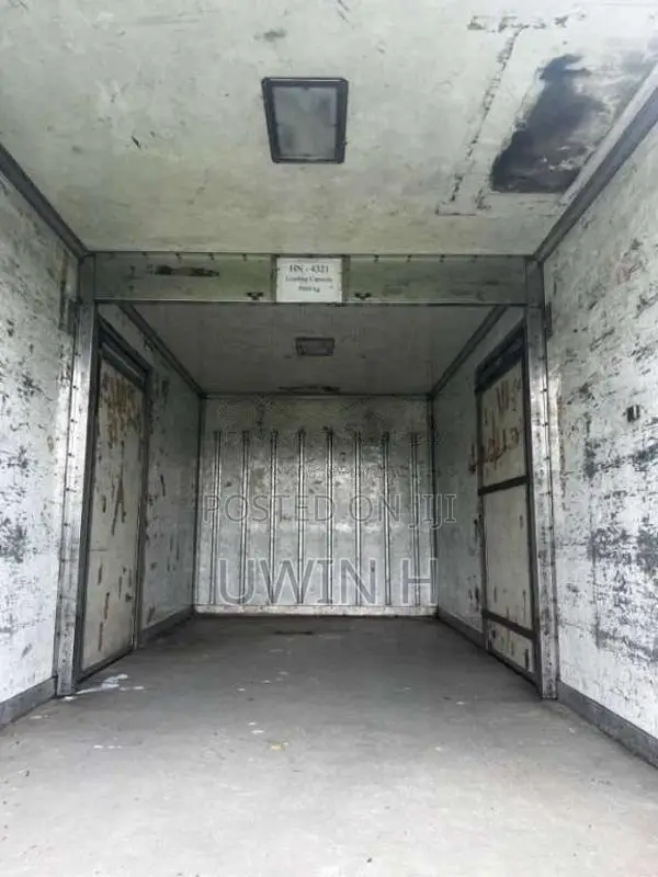 Mitsubishi Fuso 1997 Lorry (Used)