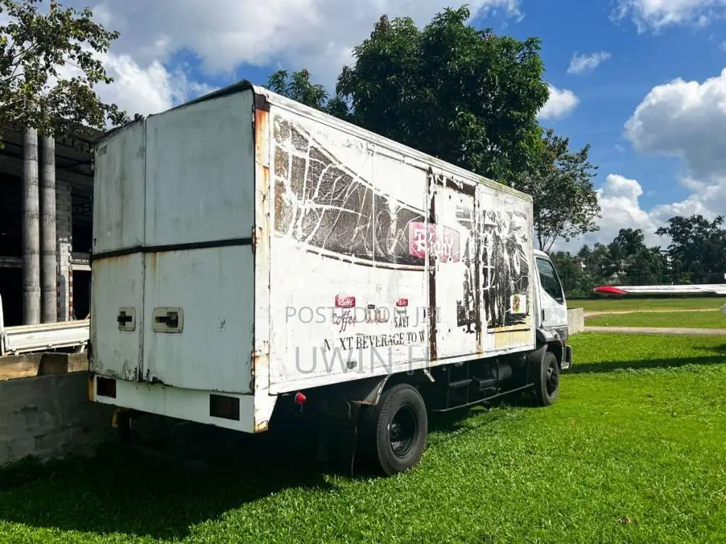Mitsubishi Fuso 1997 Lorry (Used)