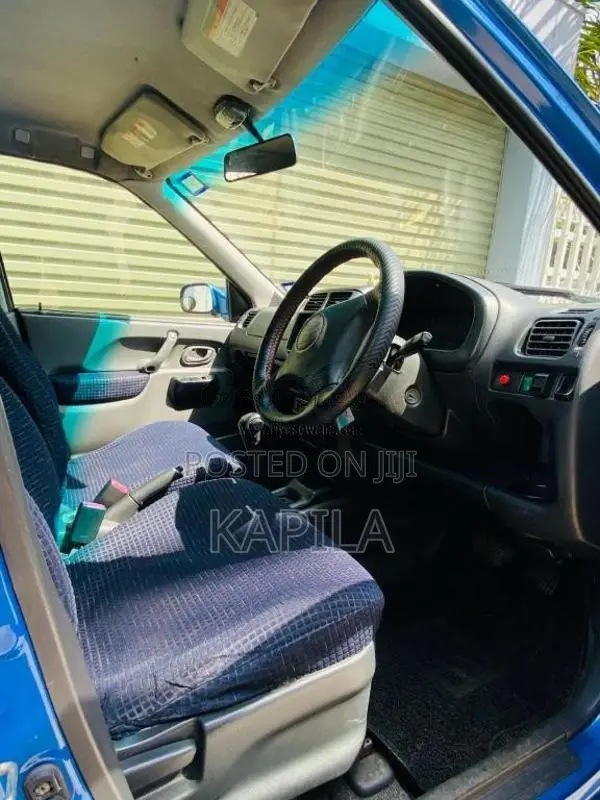Suzuki Swift 2005 Car (Used)