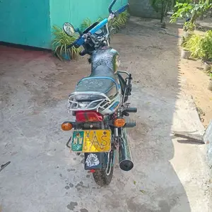 Bajaj CT-100 2011 Motorbike (Used)