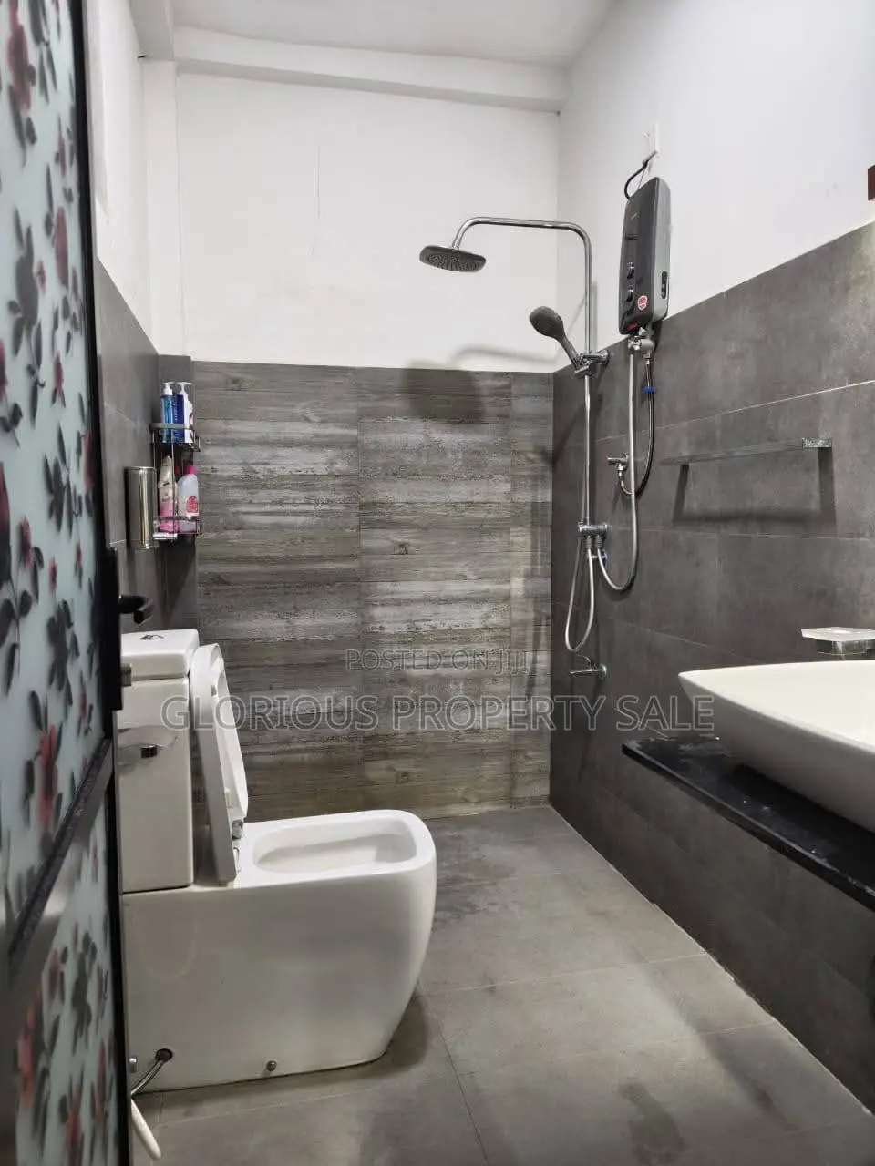 3bdrm House in Kadawatha for sale