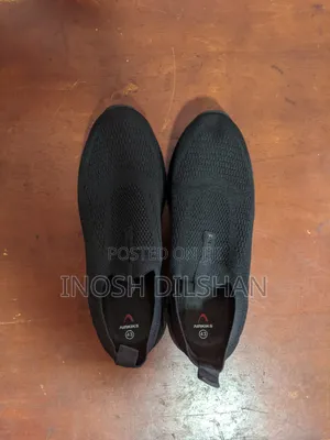 Airkiks Black Shoes